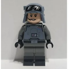General Maximillian Veers, Sand Blue Helmet with Visor, Black Boots