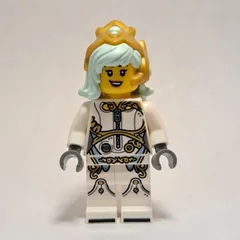 Astrid, White Armor