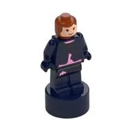 Minifig Trophy Statuette, Ginny Weasley, Dark Blue Outfit, Dark Blue