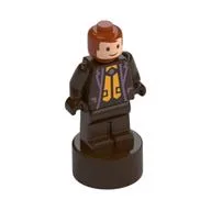 Minifig Trophy Statuette, Fred Weasley, Dark Brown Outfit, Dark Brown